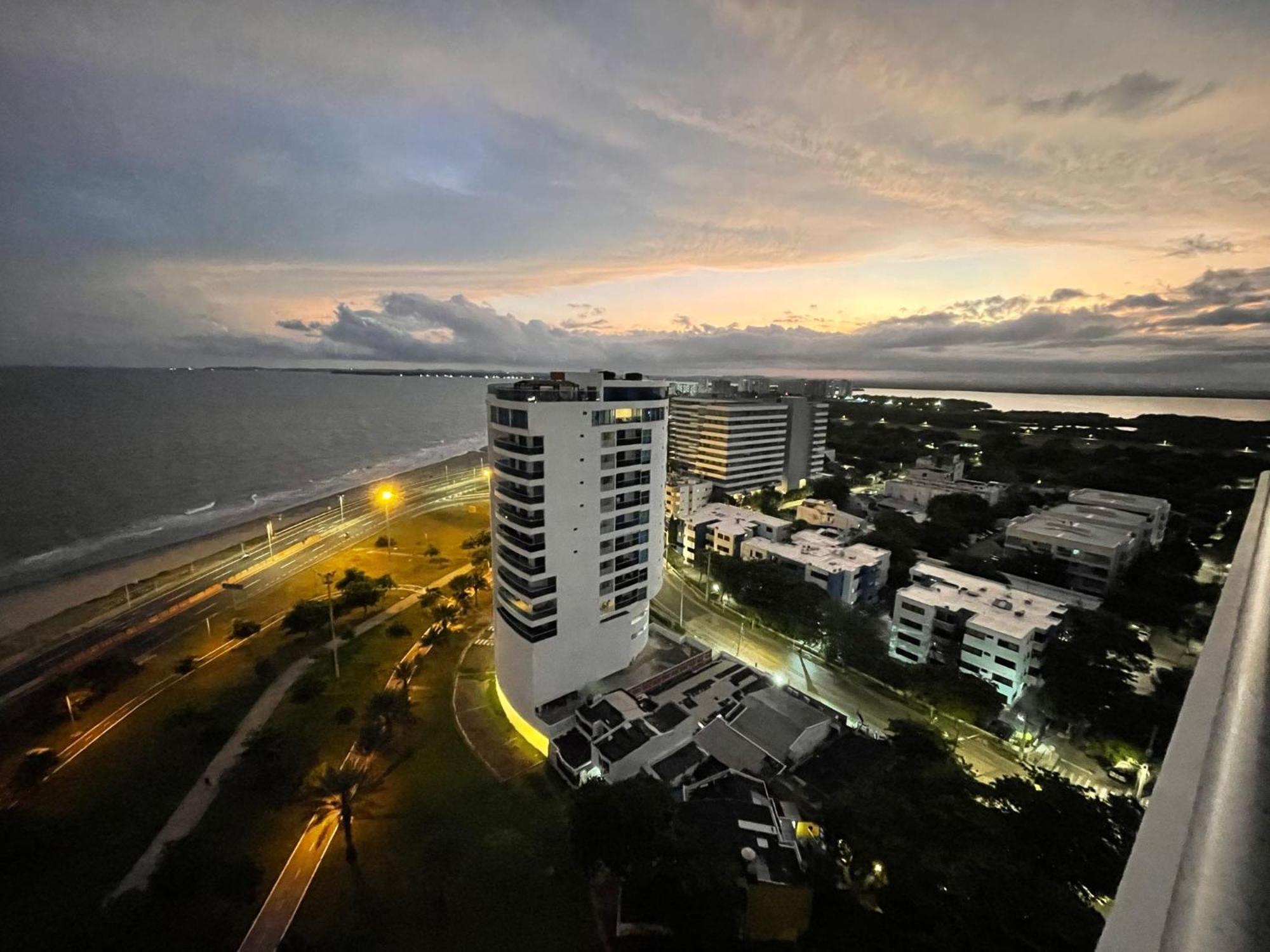 Apartment Ocean View Apartasuite 16th Floor Cartagena